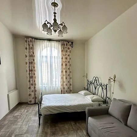 Roksolana 4 Lviv